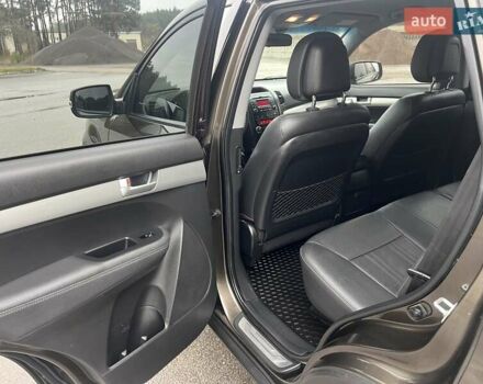 Коричневый Киа Соренто, объемом двигателя 2.2 л и пробегом 258 тыс. км за 13300 $, фото 64 на Automoto.ua