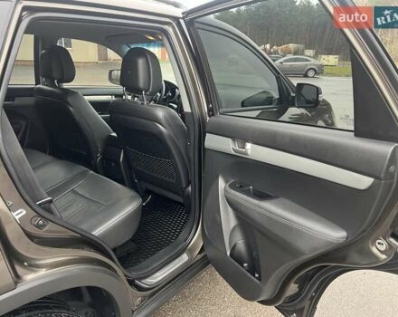 Коричневый Киа Соренто, объемом двигателя 2.2 л и пробегом 258 тыс. км за 13300 $, фото 57 на Automoto.ua