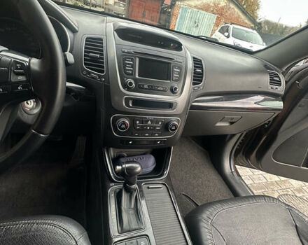 Киа Соренто 2012 в Бородянке на Automoto.ua Коричневый Киа Соренто, объемом двигателя 2.2 л и пробегом 285 тыс. км за 14000 $, фото 10 на Automoto.ua