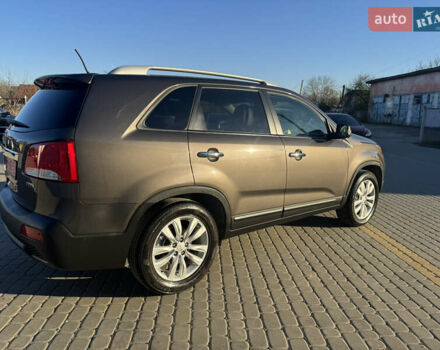 Коричневый Киа Соренто, объемом двигателя 2.2 л и пробегом 198 тыс. км за 13699 $, фото 7 на Automoto.ua