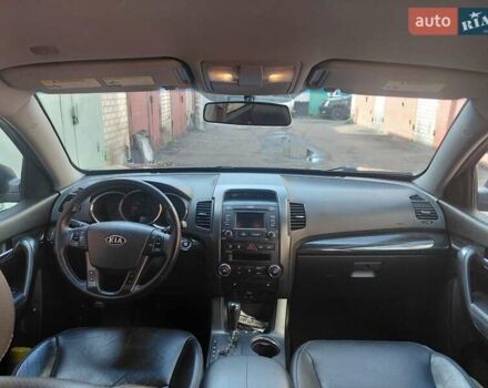 Коричневий Кіа Соренто, об'ємом двигуна 2.4 л та пробігом 242 тис. км за 11500 $, фото 2 на Automoto.ua