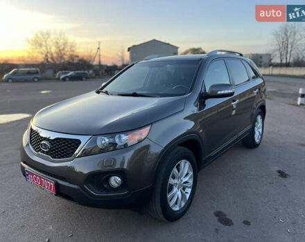 Коричневый Киа Соренто, объемом двигателя 2 л и пробегом 155 тыс. км за 12777 $, фото 10 на Automoto.ua