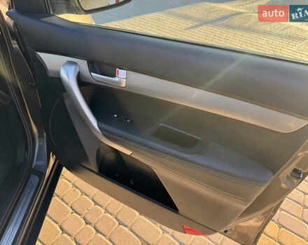 Коричневый Киа Соренто, объемом двигателя 2.2 л и пробегом 198 тыс. км за 13699 $, фото 29 на Automoto.ua