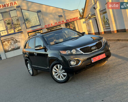 Коричневий Кіа Соренто, об'ємом двигуна 2.2 л та пробігом 226 тис. км за 14950 $, фото 5 на Automoto.ua