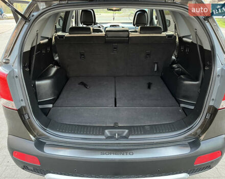 Коричневий Кіа Соренто, об'ємом двигуна 2.2 л та пробігом 226 тис. км за 14950 $, фото 48 на Automoto.ua