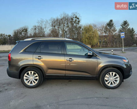 Коричневый Киа Соренто, объемом двигателя 2 л и пробегом 155 тыс. км за 12777 $, фото 6 на Automoto.ua