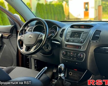 Коричневый Киа Соренто, объемом двигателя 2.2 л и пробегом 212 тыс. км за 15500 $, фото 9 на Automoto.ua