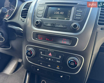 Коричневый Киа Соренто, объемом двигателя 2.2 л и пробегом 212 тыс. км за 15500 $, фото 17 на Automoto.ua