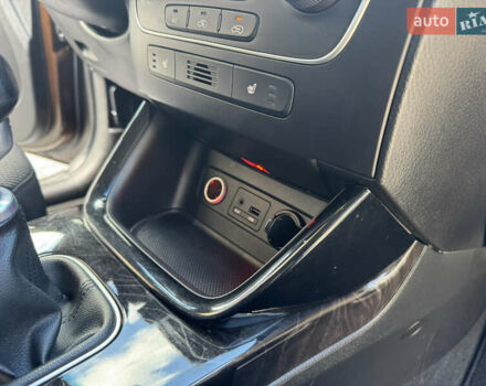 Коричневый Киа Соренто, объемом двигателя 2.2 л и пробегом 212 тыс. км за 15500 $, фото 10 на Automoto.ua