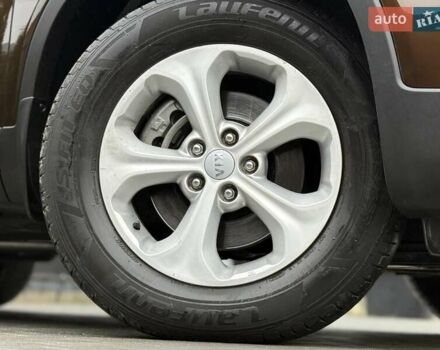 Коричневий Кіа Соренто, об'ємом двигуна 2.2 л та пробігом 91 тис. км за 18700 $, фото 24 на Automoto.ua