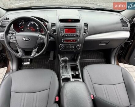 Коричневий Кіа Соренто, об'ємом двигуна 2.2 л та пробігом 91 тис. км за 18700 $, фото 27 на Automoto.ua