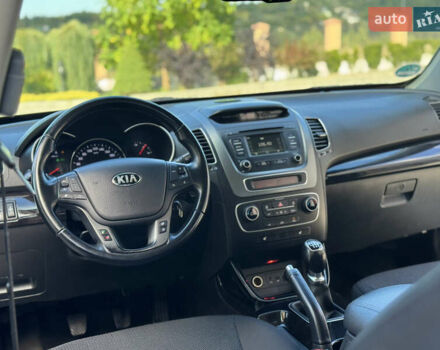 Коричневый Киа Соренто, объемом двигателя 2.2 л и пробегом 212 тыс. км за 15500 $, фото 27 на Automoto.ua