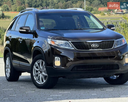 Коричневый Киа Соренто, объемом двигателя 2.2 л и пробегом 212 тыс. км за 15500 $, фото 2 на Automoto.ua