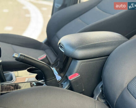 Коричневый Киа Соренто, объемом двигателя 2.2 л и пробегом 212 тыс. км за 15500 $, фото 29 на Automoto.ua