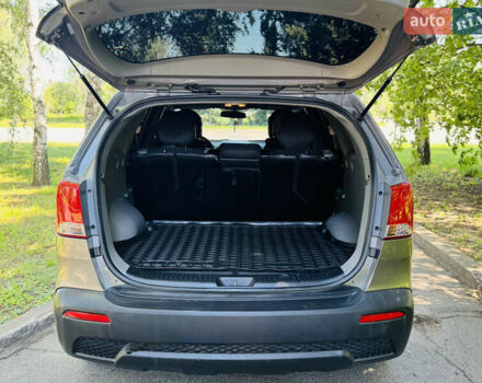 Коричневый Киа Соренто, объемом двигателя 2.4 л и пробегом 93 тыс. км за 13200 $, фото 7 на Automoto.ua