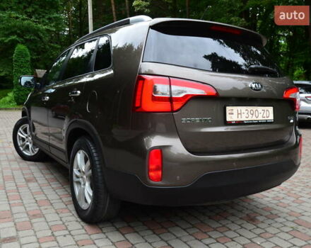 Коричневий Кіа Соренто, об'ємом двигуна 2.2 л та пробігом 171 тис. км за 16150 $, фото 26 на Automoto.ua
