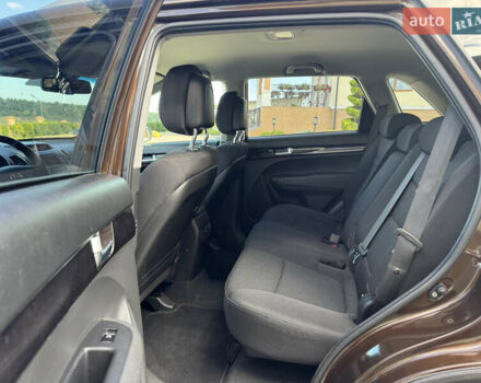 Коричневый Киа Соренто, объемом двигателя 2.2 л и пробегом 212 тыс. км за 15500 $, фото 13 на Automoto.ua