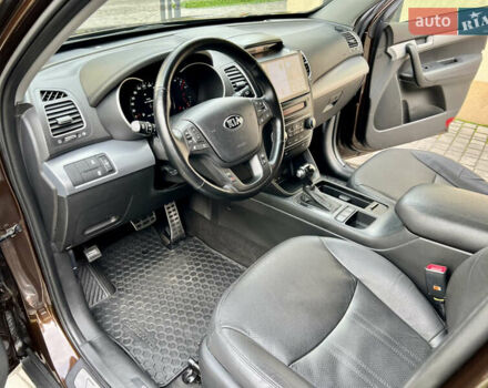 Киа Соренто 2014 в Виннице на Automoto.ua Коричневый Киа Соренто, объемом двигателя 2.2 л и пробегом 59 тыс. км за 21200 $, фото 14 на Automoto.ua