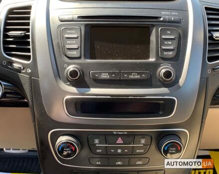 Коричневый Киа Соренто, объемом двигателя 2.2 л и пробегом 249 тыс. км за 17600 $, фото 11 на Automoto.ua