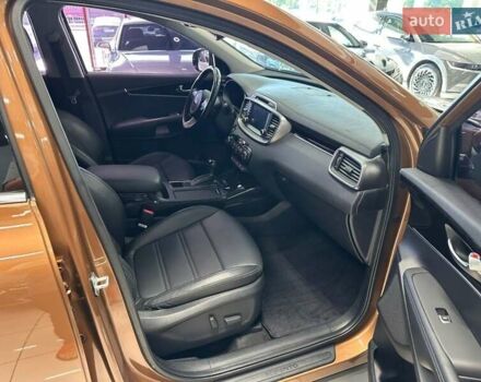 Коричневый Киа Соренто, объемом двигателя 2 л и пробегом 155 тыс. км за 19300 $, фото 19 на Automoto.ua