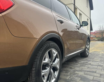 Коричневий Кіа Соренто, об'ємом двигуна 0 л та пробігом 180 тис. км за 19900 $, фото 3 на Automoto.ua