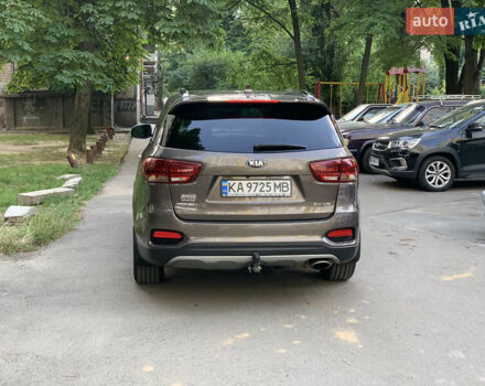 Коричневий Кіа Соренто, об'ємом двигуна 3.34 л та пробігом 151 тис. км за 19700 $, фото 3 на Automoto.ua
