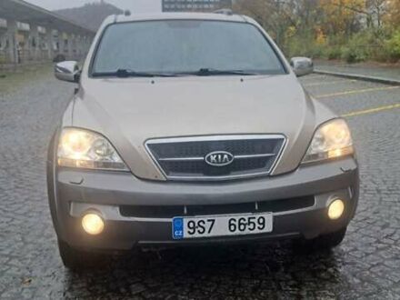 Коричневый Киа Соренто, объемом двигателя 2.5 л и пробегом 280 тыс. км за 3600 $, фото 1 на Automoto.ua