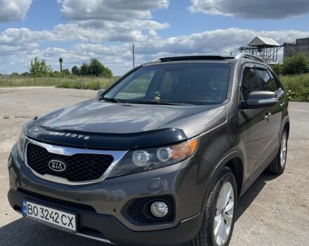 Коричневий Кіа Соренто, об'ємом двигуна 2.2 л та пробігом 260 тис. км за 13300 $, фото 1 на Automoto.ua