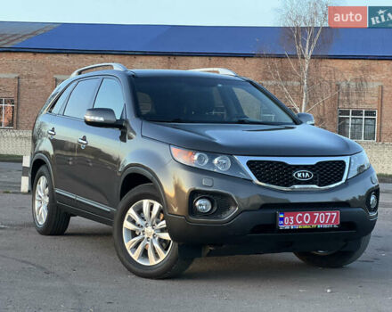Коричневый Киа Соренто, объемом двигателя 2 л и пробегом 155 тыс. км за 12777 $, фото 1 на Automoto.ua