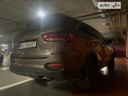 Киа Соренто 2019 в Луцке на Automoto.ua Коричневый Киа Соренто, объемом двигателя 2.4 л и пробегом 73 тыс. км за 18999 $, фото 1 на Automoto.ua