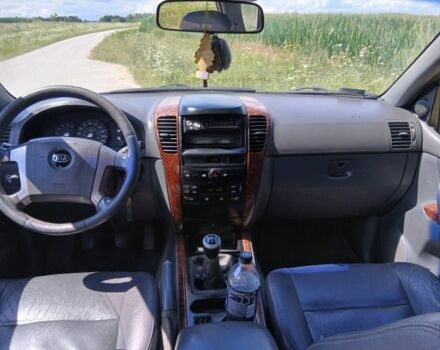 Красный Киа Соренто, объемом двигателя 2 л и пробегом 370 тыс. км за 2700 $, фото 7 на Automoto.ua