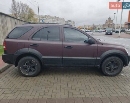 Красный Киа Соренто, объемом двигателя 2.5 л и пробегом 308 тыс. км за 7500 $, фото 6 на Automoto.ua