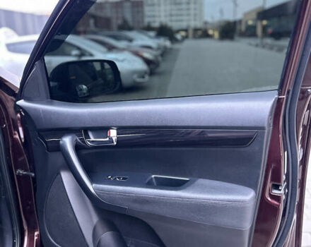 Червоний Кіа Соренто, об'ємом двигуна 2.4 л та пробігом 212 тис. км за 11700 $, фото 22 на Automoto.ua