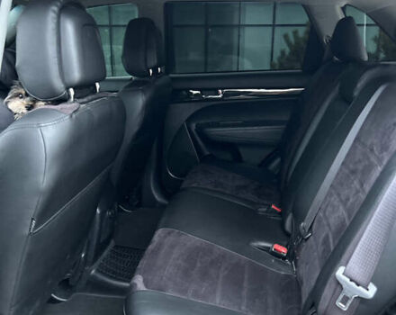 Червоний Кіа Соренто, об'ємом двигуна 2.4 л та пробігом 212 тис. км за 11700 $, фото 11 на Automoto.ua