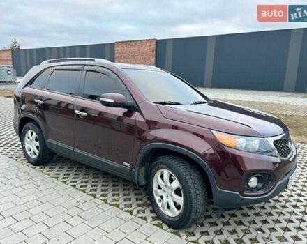 Червоний Кіа Соренто, об'ємом двигуна 2.4 л та пробігом 212 тис. км за 11700 $, фото 3 на Automoto.ua