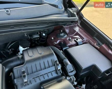 Красный Киа Соренто, объемом двигателя 2.35 л и пробегом 169 тыс. км за 14000 $, фото 13 на Automoto.ua