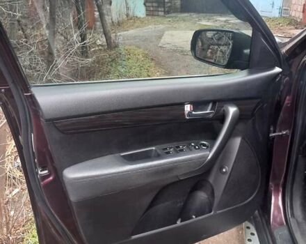 Красный Киа Соренто, объемом двигателя 2.4 л и пробегом 179 тыс. км за 12600 $, фото 14 на Automoto.ua