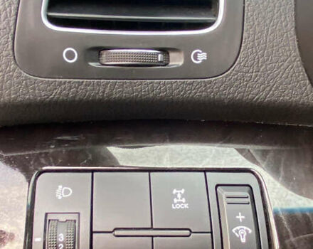 Красный Киа Соренто, объемом двигателя 2.2 л и пробегом 229 тыс. км за 15999 $, фото 15 на Automoto.ua