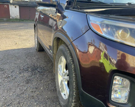 Красный Киа Соренто, объемом двигателя 2.35 л и пробегом 134 тыс. км за 11500 $, фото 13 на Automoto.ua