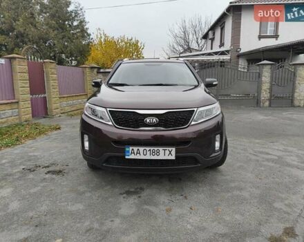 Красный Киа Соренто, объемом двигателя 2.36 л и пробегом 200 тыс. км за 12500 $, фото 1 на Automoto.ua