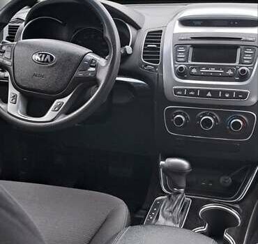 Кіа Соренто 2013 у Тернополі на Automoto.ua Червоний Кіа Соренто, об'ємом двигуна 2.36 л та пробігом 180 тис. км за 13200 $, фото 8 на Automoto.ua