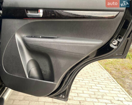 Красный Киа Соренто, объемом двигателя 2.2 л и пробегом 229 тыс. км за 15950 $, фото 24 на Automoto.ua