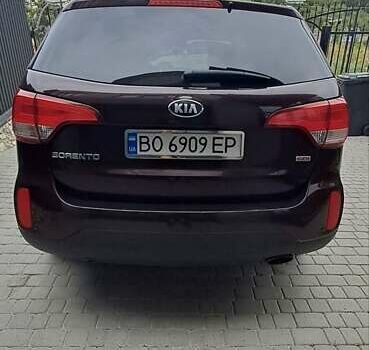 Кіа Соренто 2013 у Тернополі на Automoto.ua Червоний Кіа Соренто, об'ємом двигуна 2.36 л та пробігом 180 тис. км за 13200 $, фото 4 на Automoto.ua