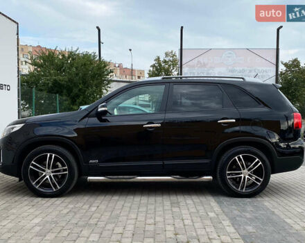 Красный Киа Соренто, объемом двигателя 2.2 л и пробегом 229 тыс. км за 15950 $, фото 6 на Automoto.ua