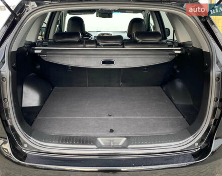 Красный Киа Соренто, объемом двигателя 2.2 л и пробегом 229 тыс. км за 15999 $, фото 24 на Automoto.ua