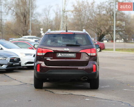Красный Киа Соренто, объемом двигателя 2.36 л и пробегом 203 тыс. км за 13000 $, фото 5 на Automoto.ua