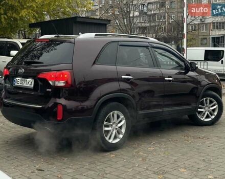 Червоний Кіа Соренто, об'ємом двигуна 2.4 л та пробігом 198 тис. км за 12500 $, фото 3 на Automoto.ua