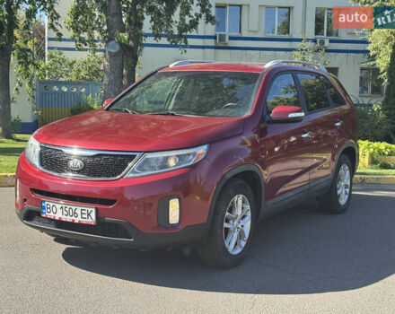 Красный Киа Соренто, объемом двигателя 2.4 л и пробегом 117 тыс. км за 10990 $, фото 2 на Automoto.ua