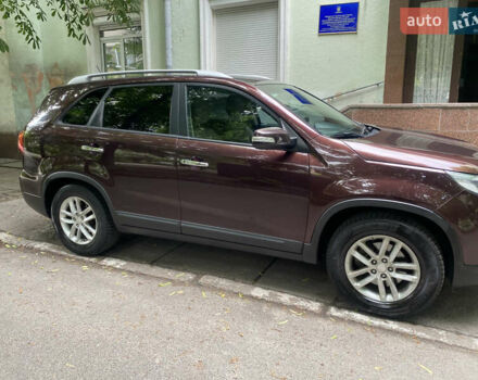 Червоний Кіа Соренто, об'ємом двигуна 2.35 л та пробігом 185 тис. км за 12100 $, фото 2 на Automoto.ua