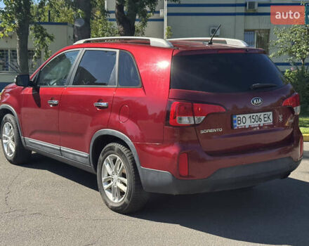 Красный Киа Соренто, объемом двигателя 2.4 л и пробегом 117 тыс. км за 10990 $, фото 3 на Automoto.ua